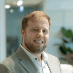 Артем Головачев